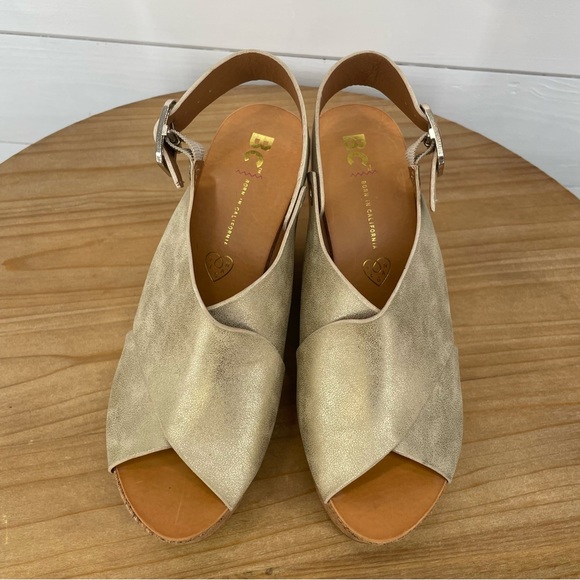 BC Born in California Vegan Sandals Size 7 - Picture 8 of 11